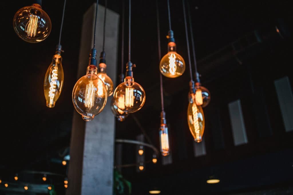 Hanging decorative bulbs in a commercial interior